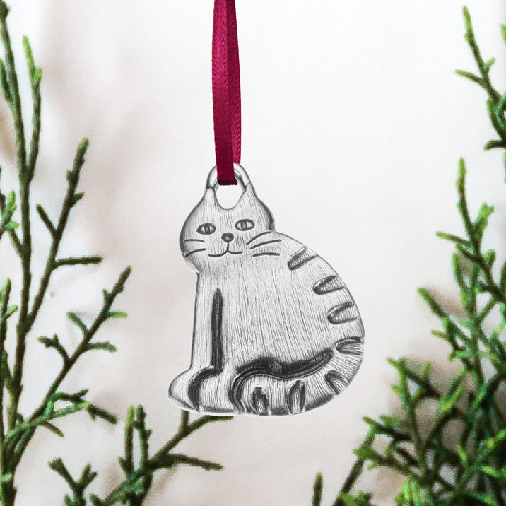 Barn Cat Ornament